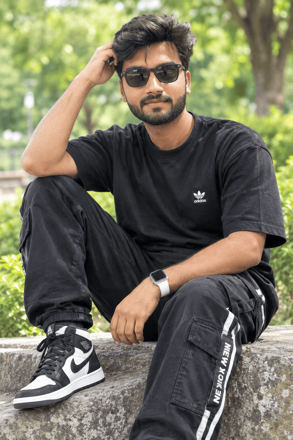 Realistic AI Portrait Prompt for a Black Outfit in a Green Park